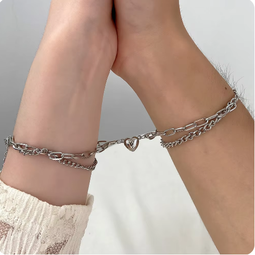Magnetic Love Link Couple Bracelets – Perfect Anniversary Gift