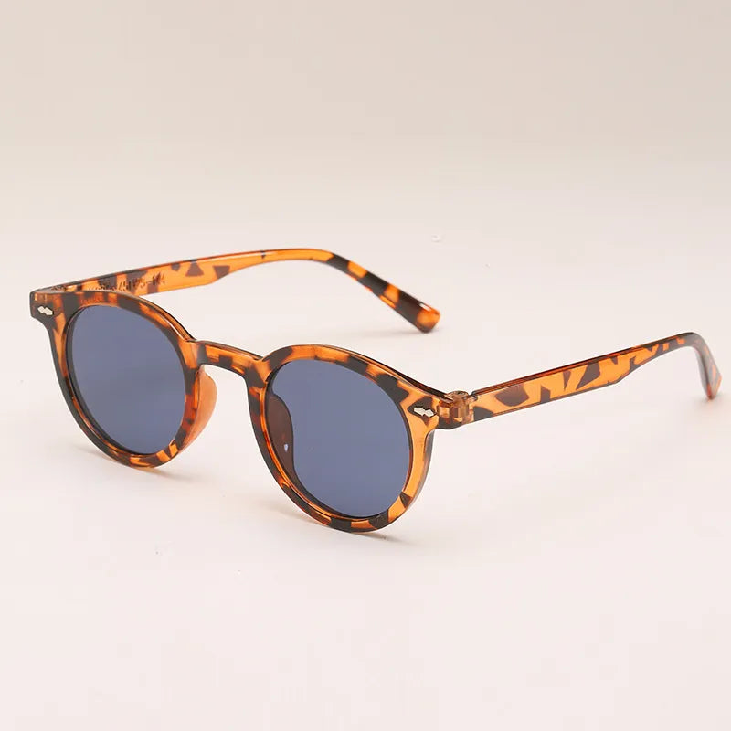 Men And Women Trendy Vintage Glasses